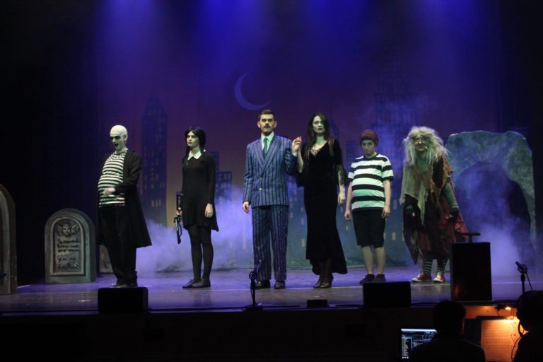 Addams 4