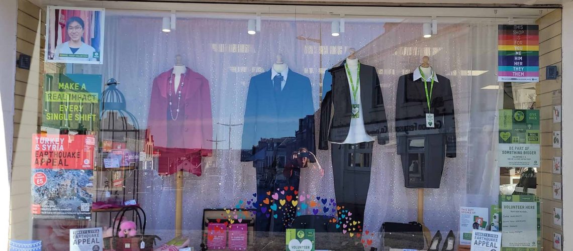 Legally-Blonde-Oxfam-lanark-window-display